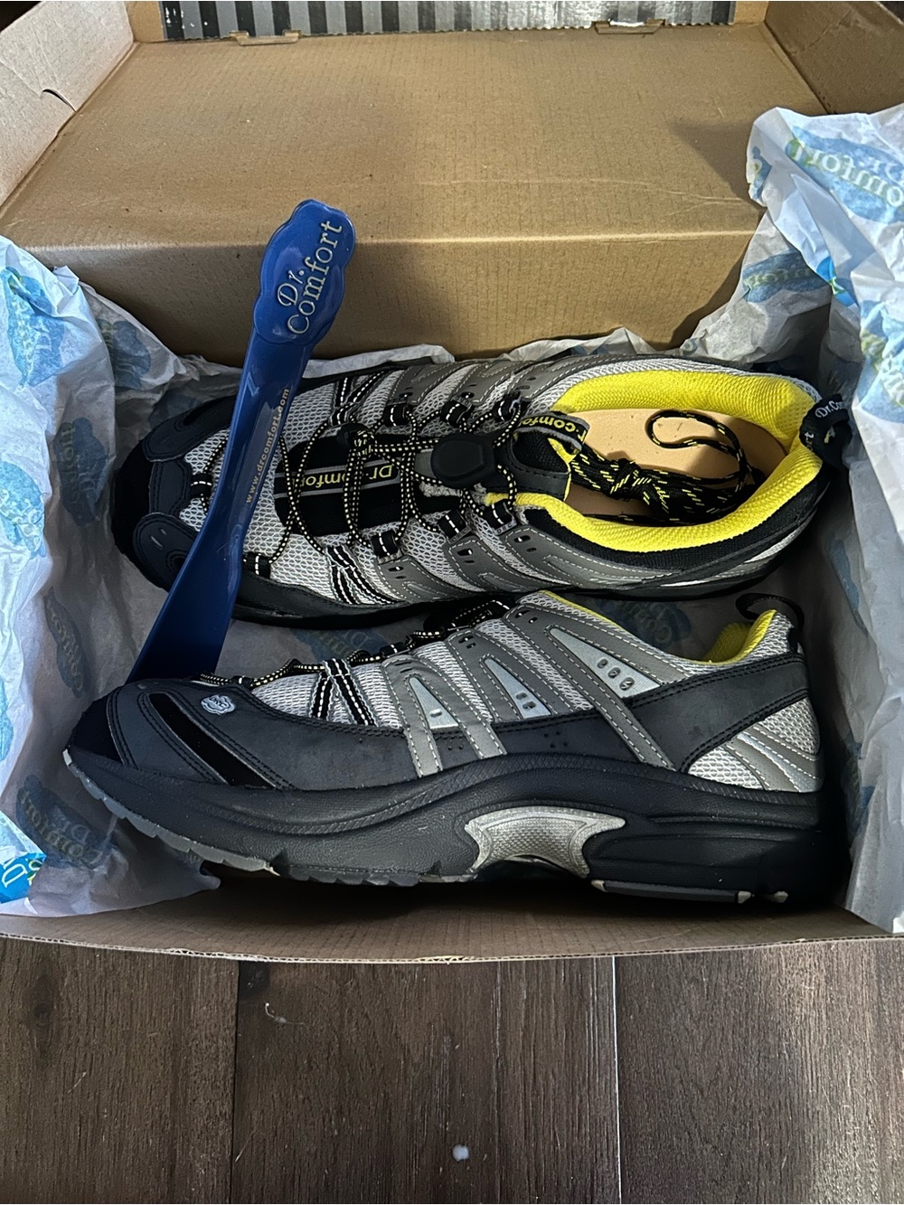 Dr. Comfort Performance Men’s Athletic Shoes 12XW Extra Wide Gray Yellow NIB
